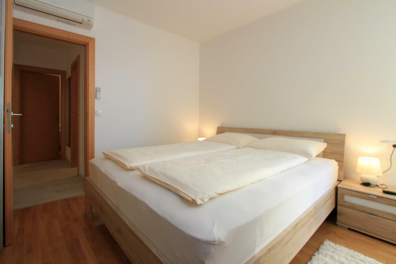 Luxury Omis Apartment Luaran gambar