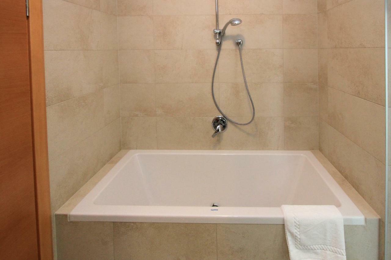 Luxury Omis Apartment Luaran gambar